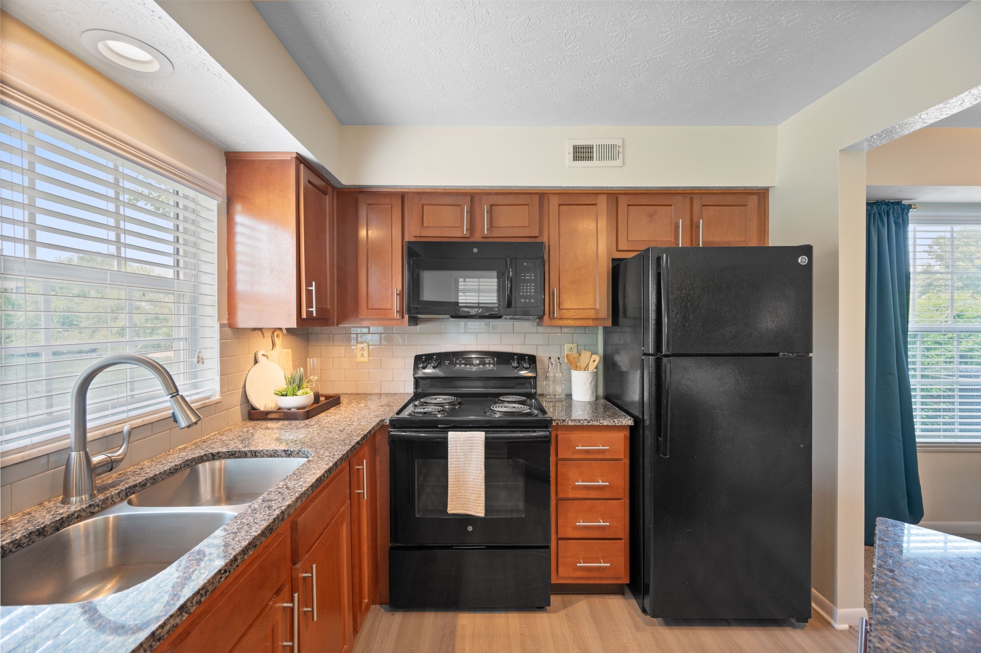 Normandy Club Image 7