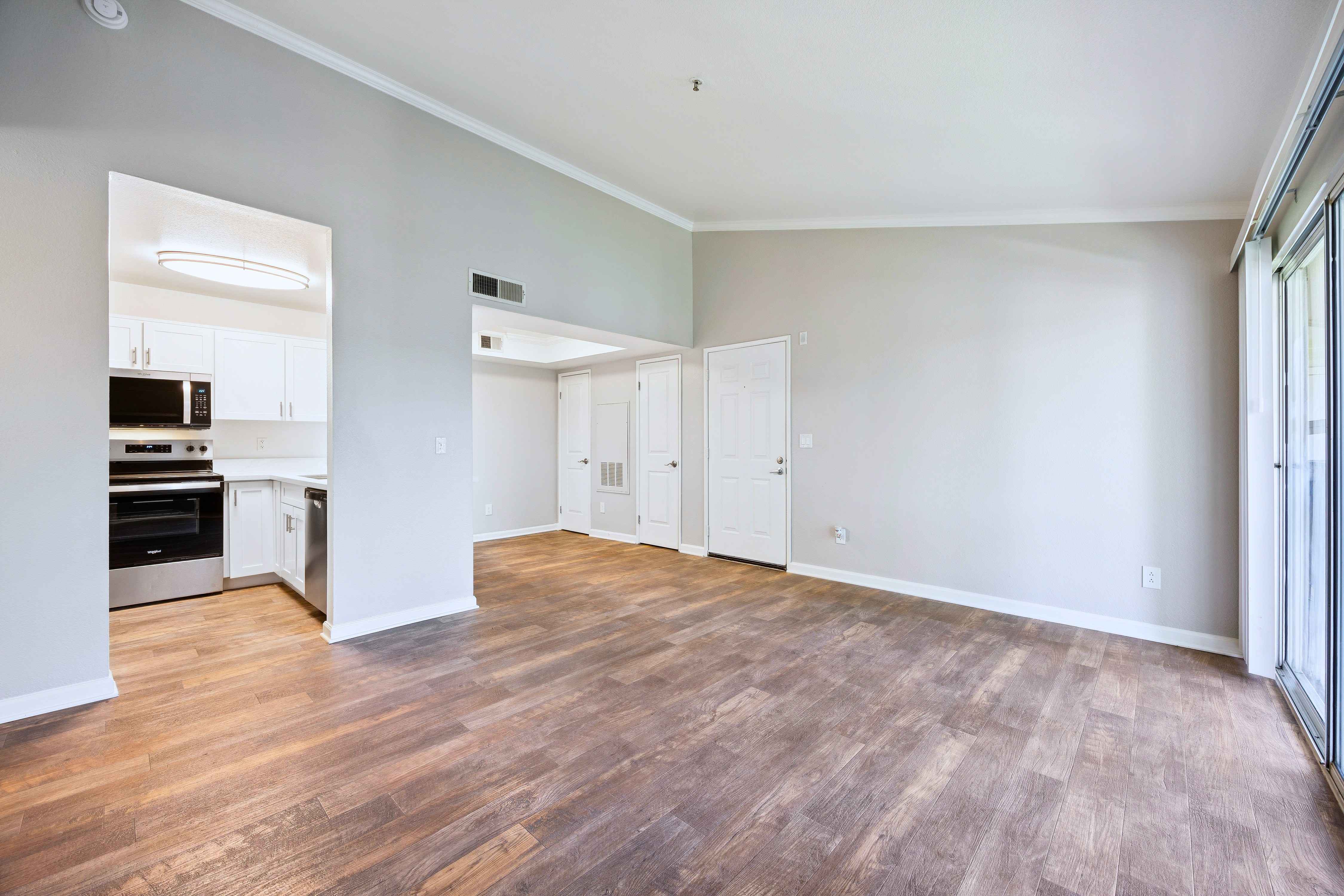 Mill Springs Park Apartment Homes Image 7