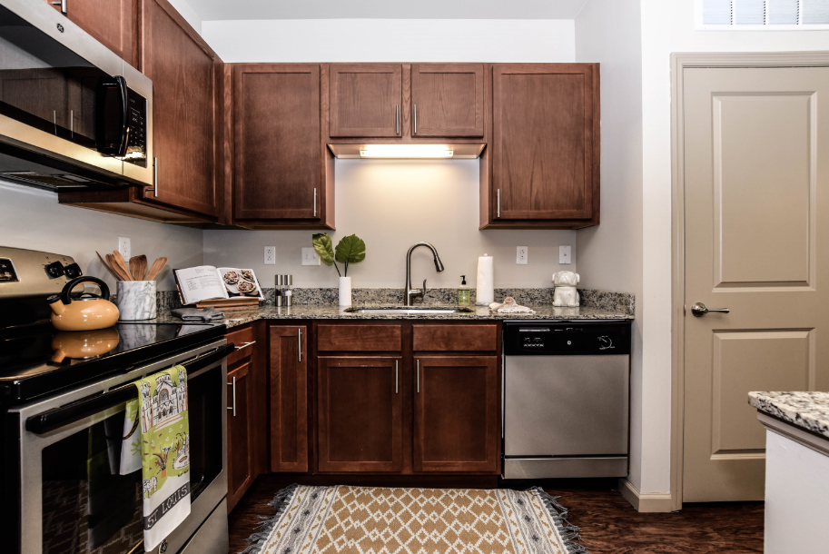 The Residences at the Streets of St Charles Image 13