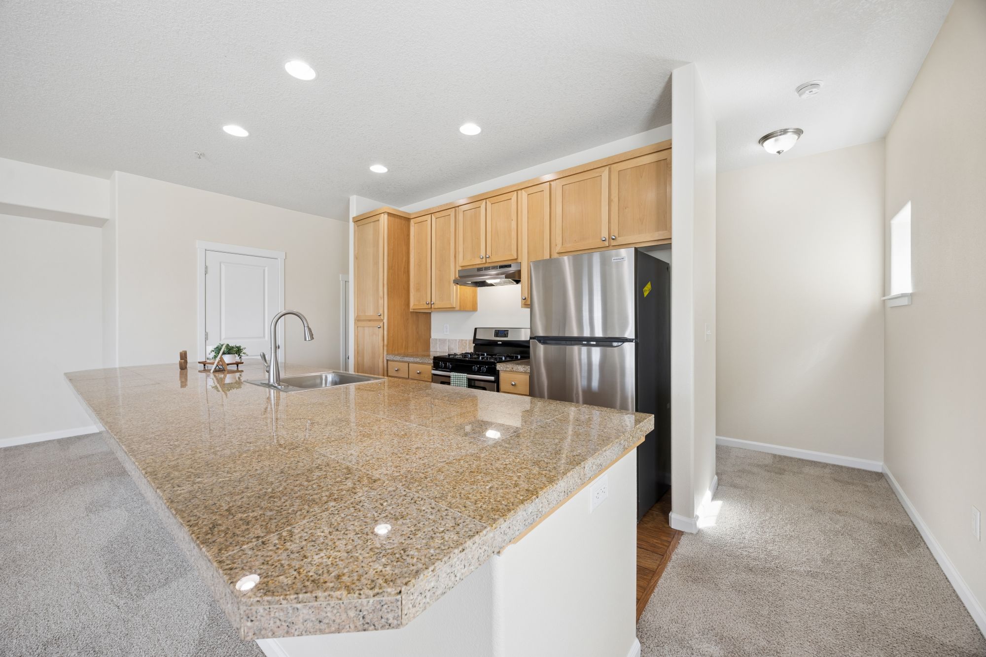 Springwater Crossing Image 1