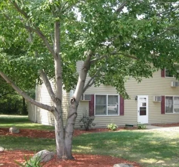 52 Kensington Townhomes Image 1