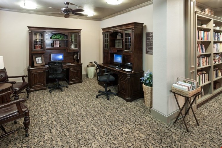 McDermott 55 Image 9