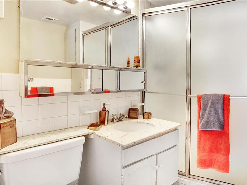 Oliver House Image 6