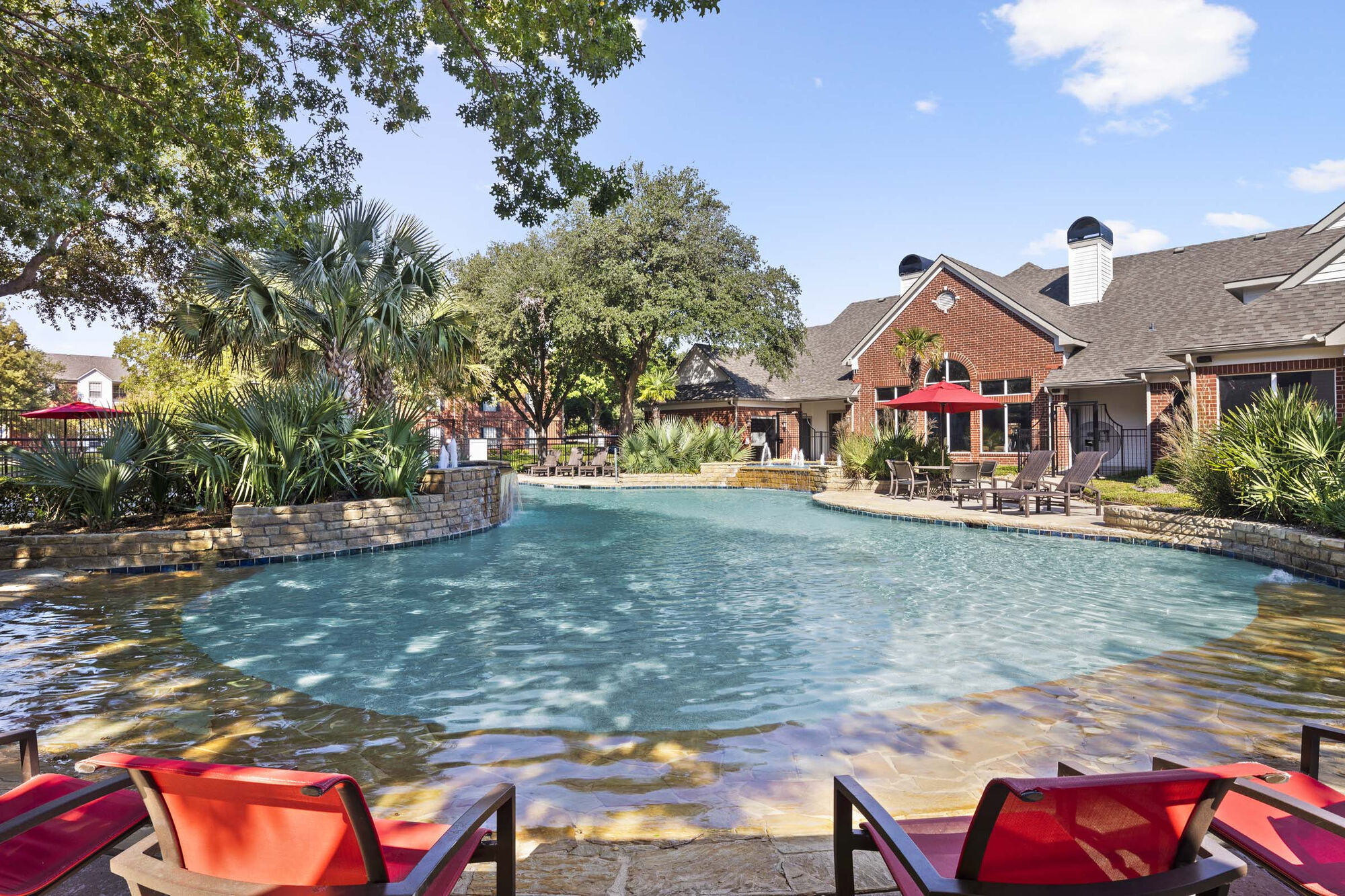 Camden Buckingham Image 18