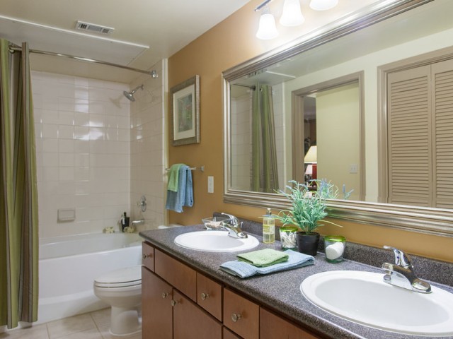 Villas at Stone Oak Ranch Image 2