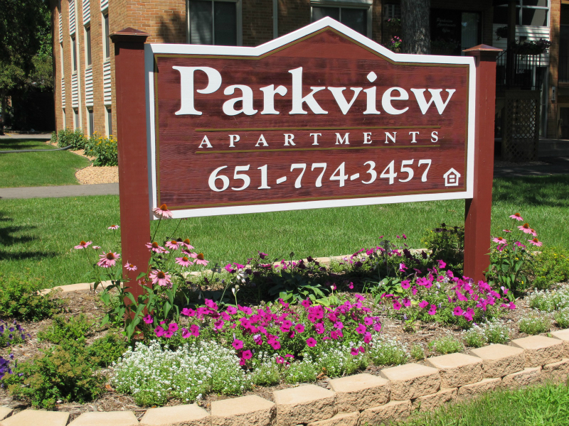 Parkview Apartments Image 2