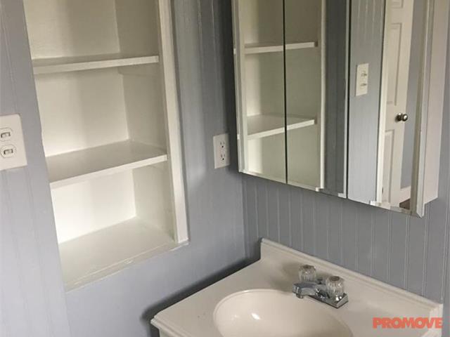 43 Peachtree  Image 3