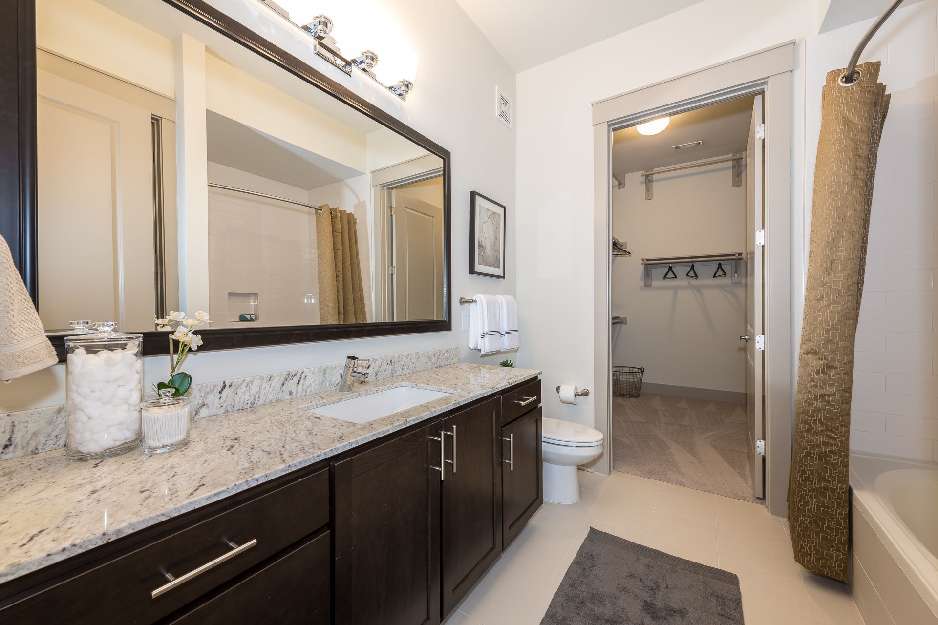 Gateway Chastain Image 19