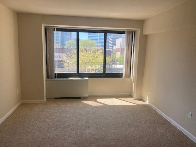 Silver Spring Towers Image 114