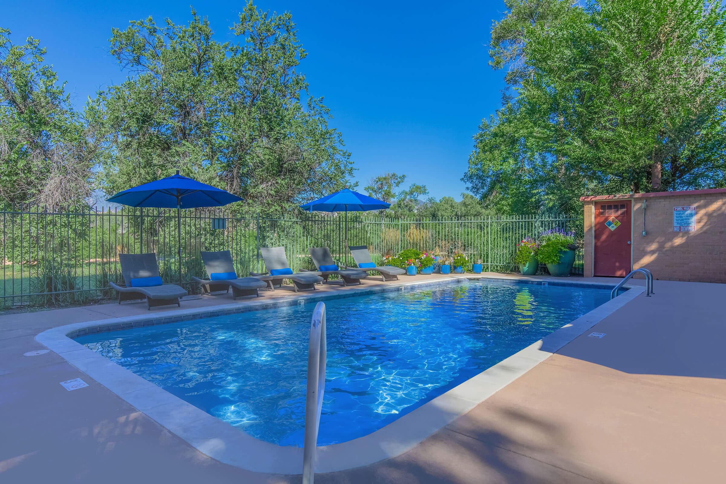 Boulder Crescent Image 8