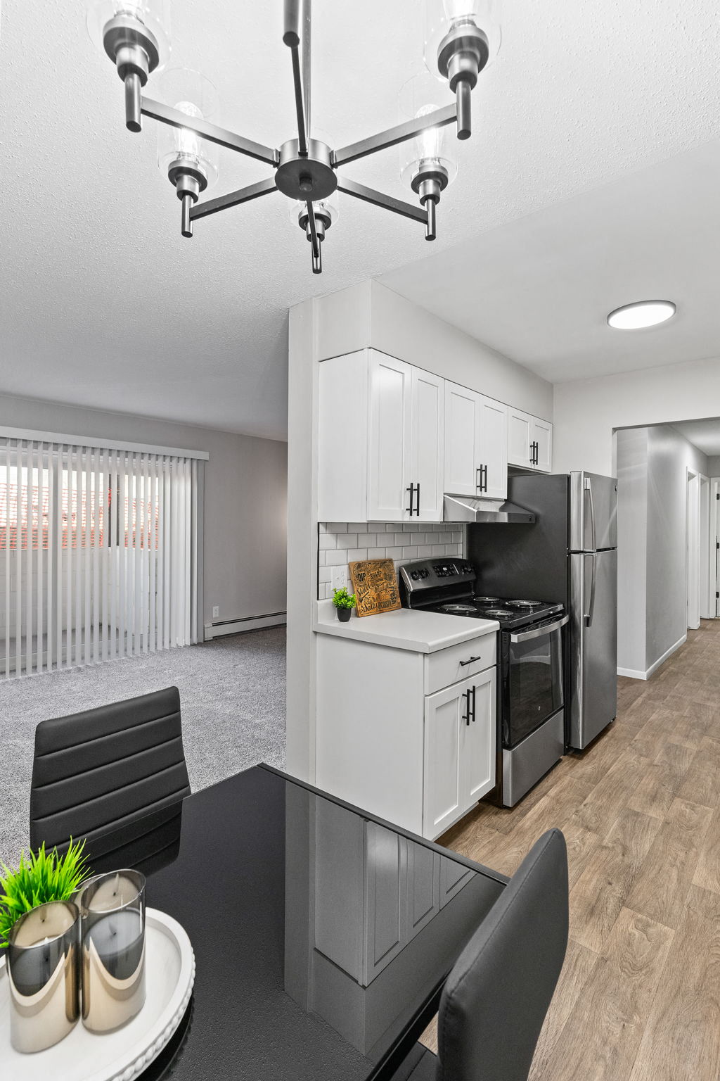 Lancaster Village Apartments Image 11