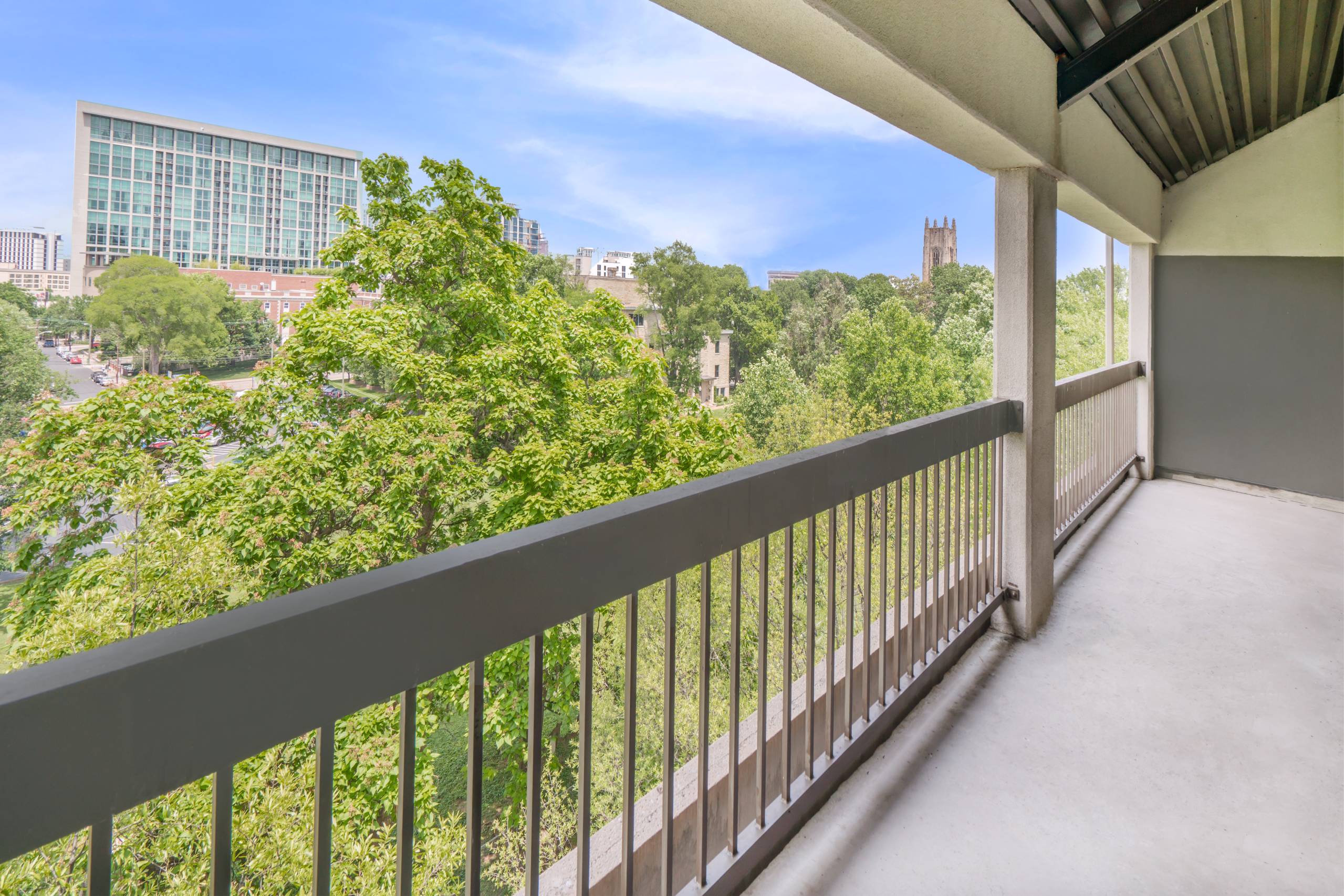 Vanderbilt Properties Image 24