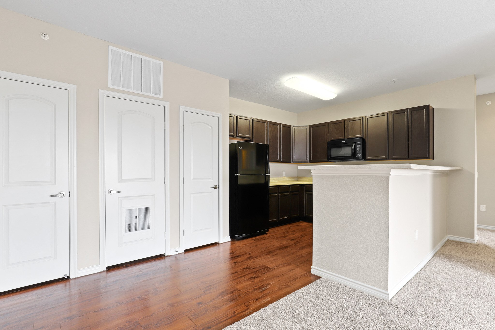 Solaire Apartment Homes Image 23