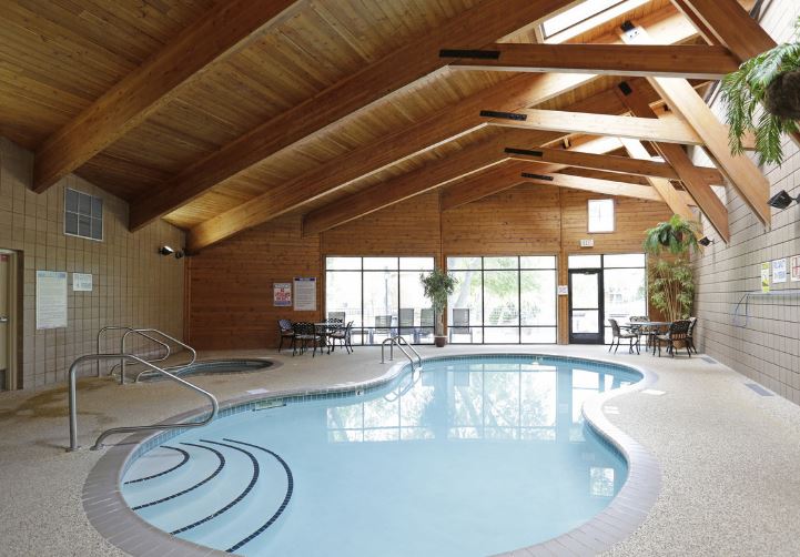 Oaks on Pleasant Image 6