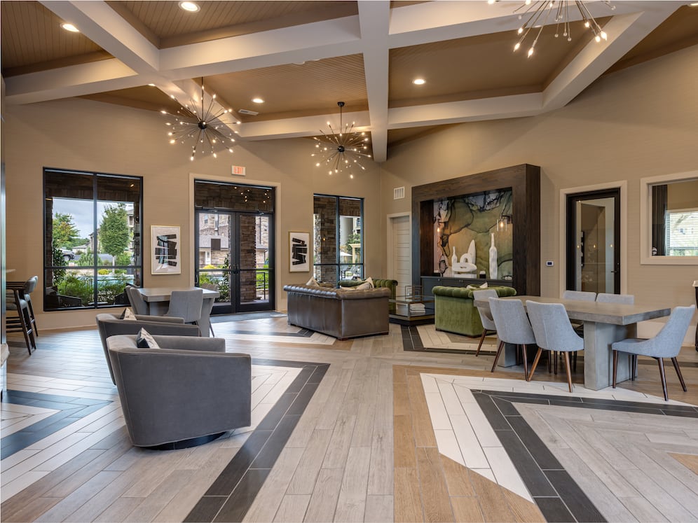 Lobby and lounge with ample seating