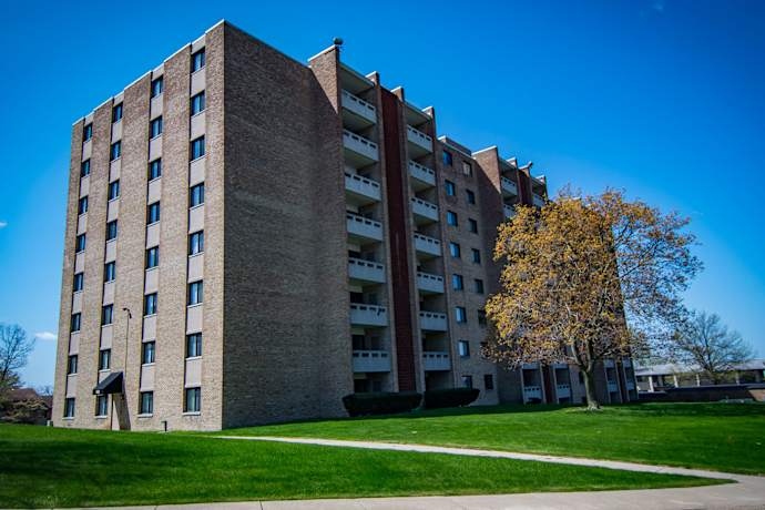 Carriage Park Apartments Image 2