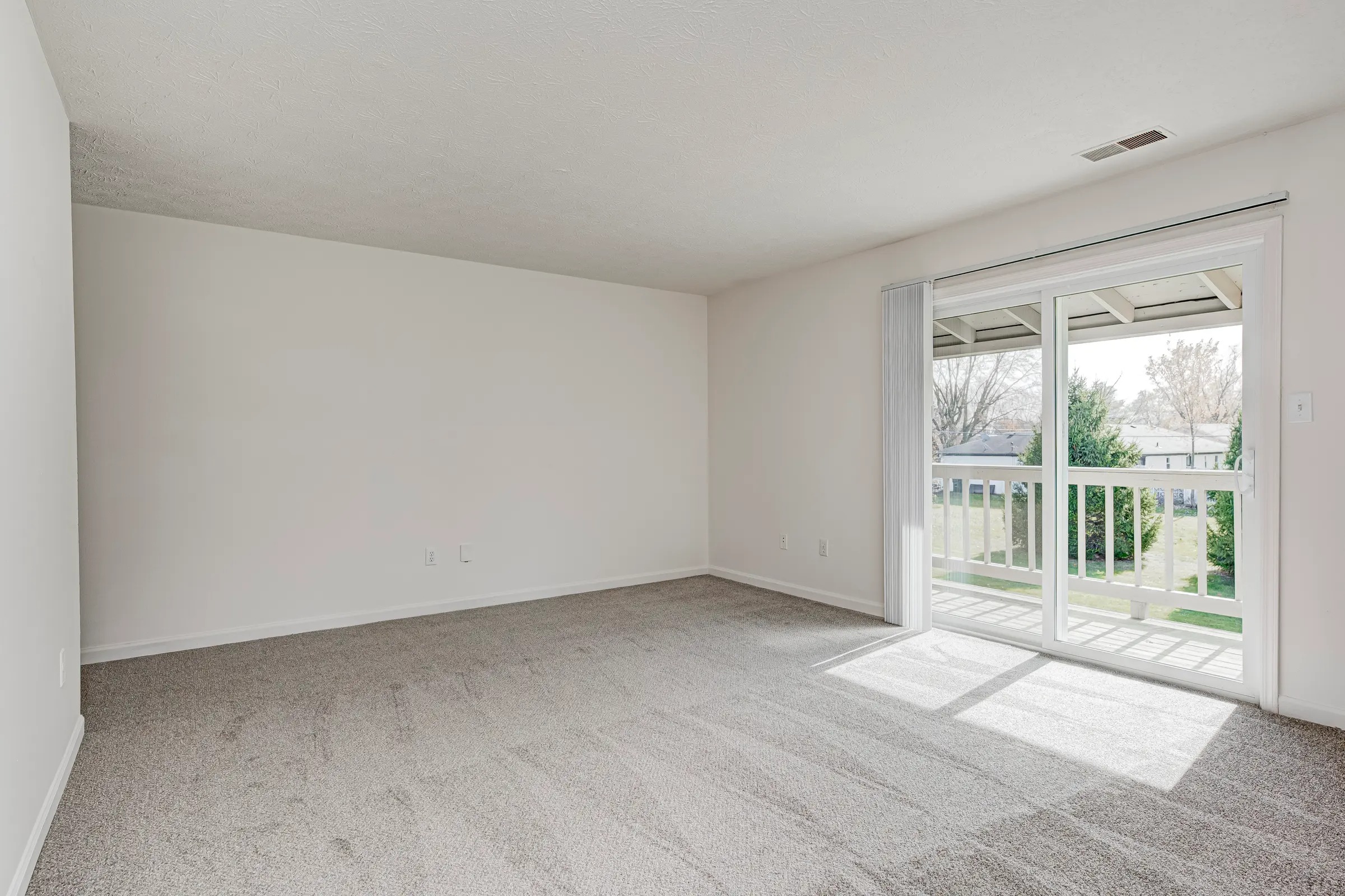 Greenfield Knoll Image 14