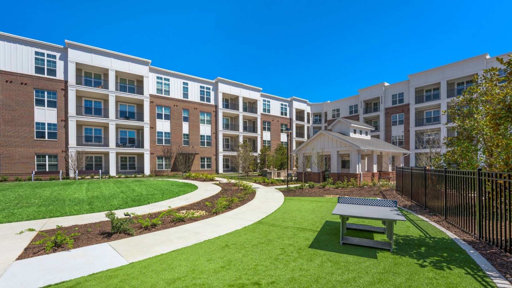 Mathews Square Image 1