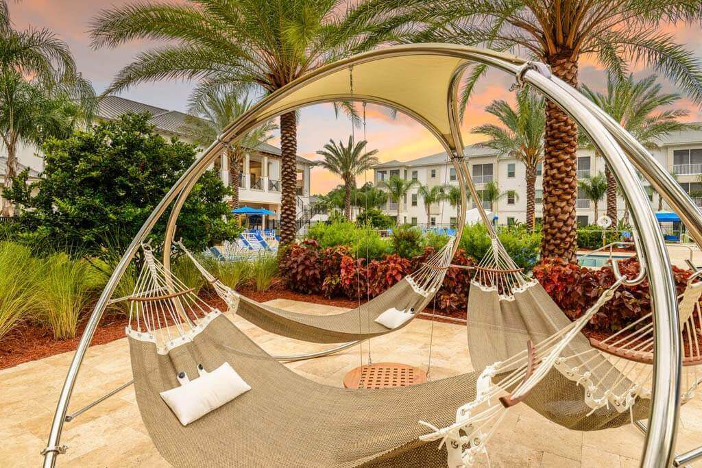 Palm Bay Club Image 12