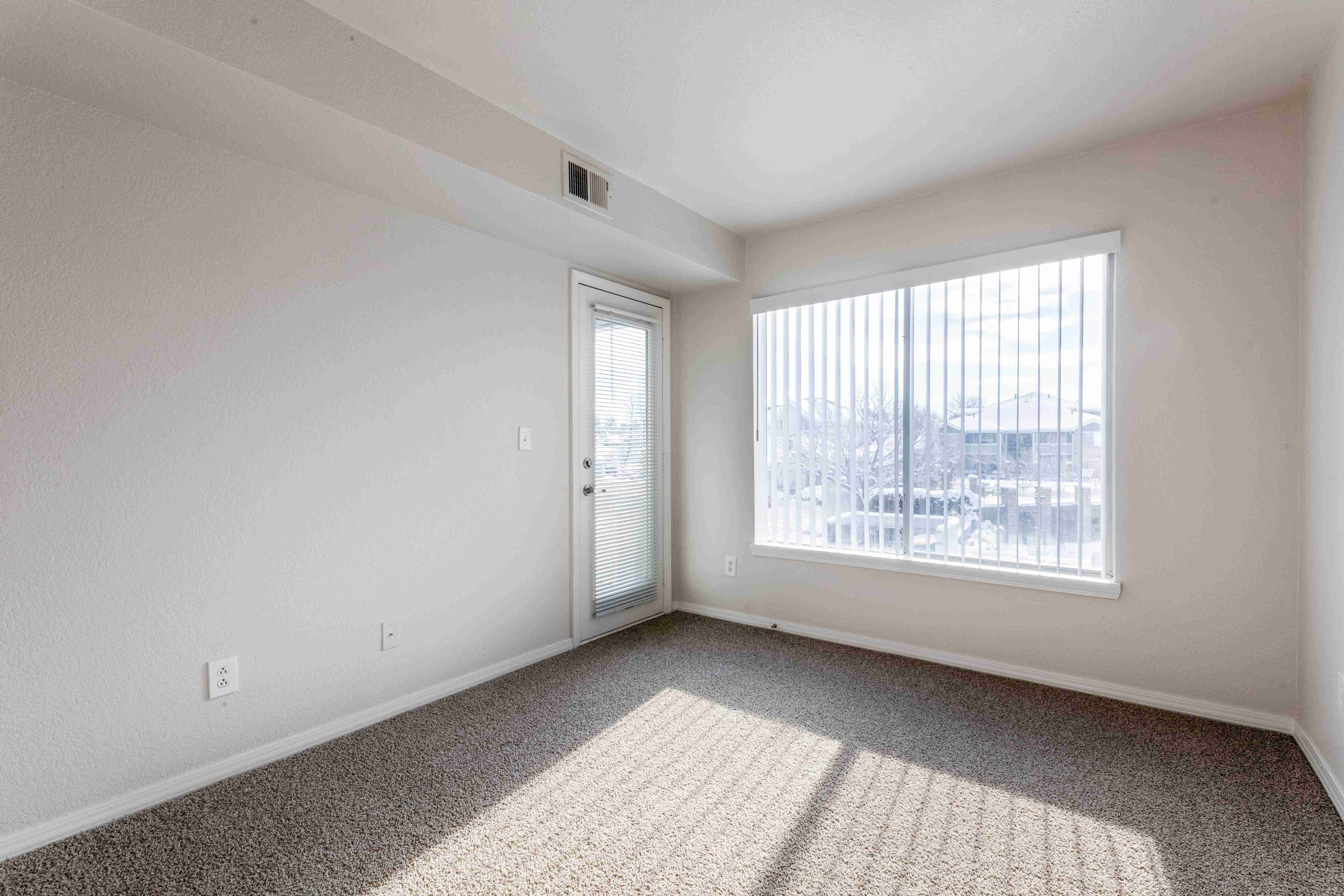 Pavilions at Silver Sage Apartments Image 26