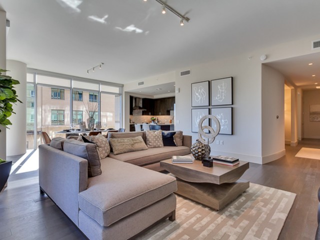 Studio, one, and two bedroom in dallas for rent