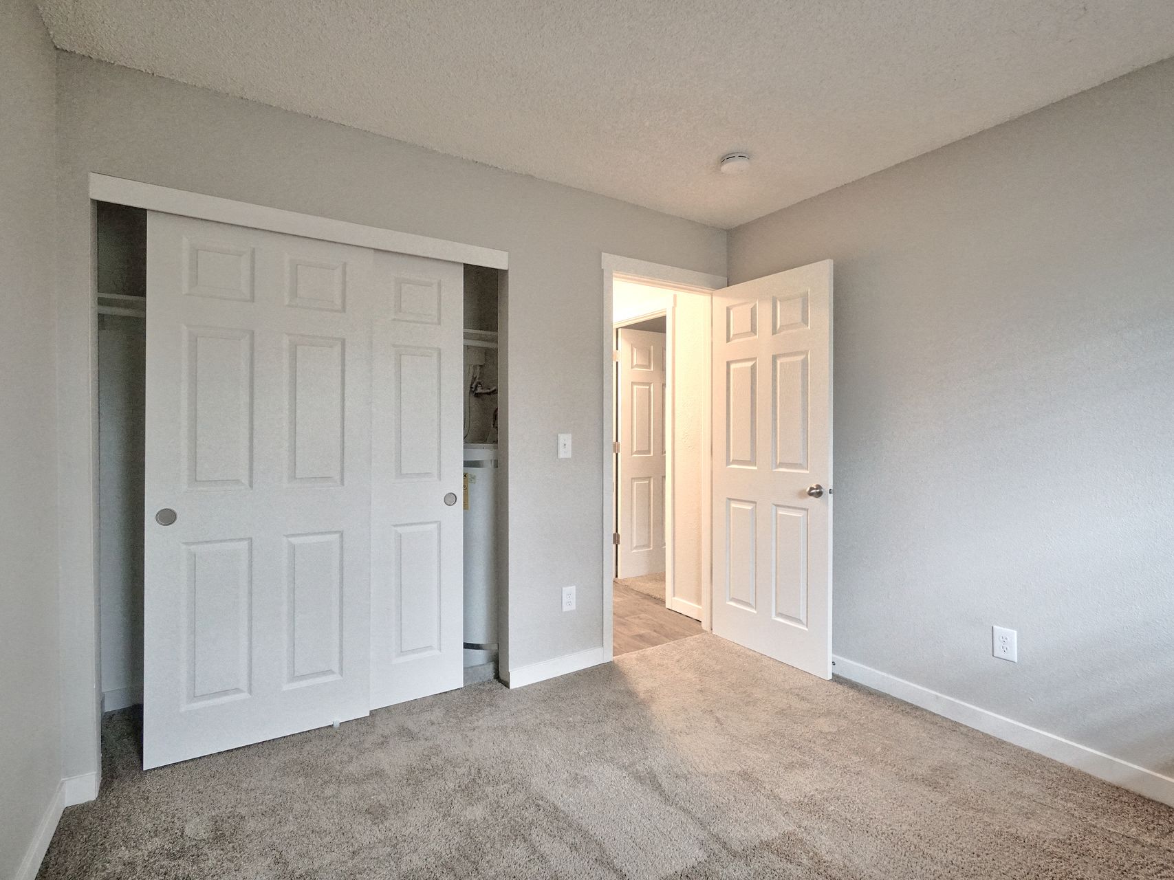 The Melrose Apartments Image 13