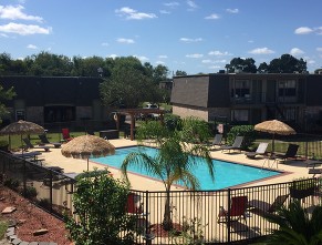 Highland Square Image 1