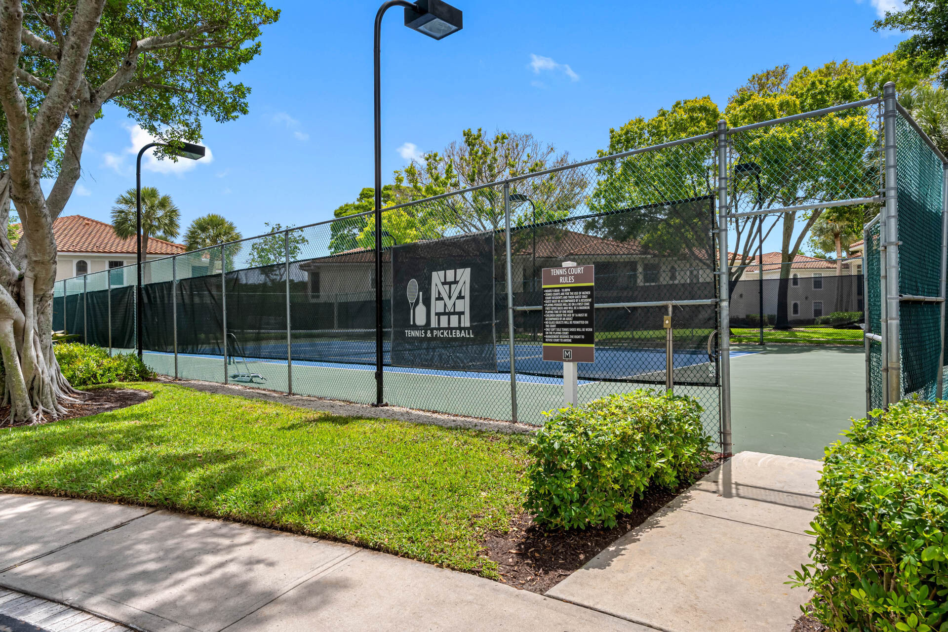 Mizner Court Image 35