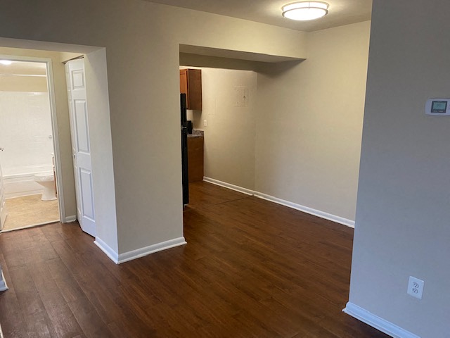 Silver Spring Towers Image 54