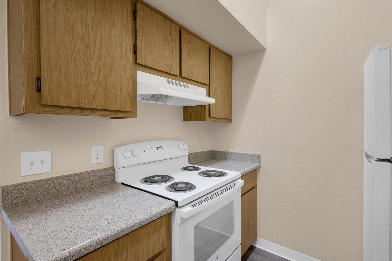 Deerfield Village Image 6