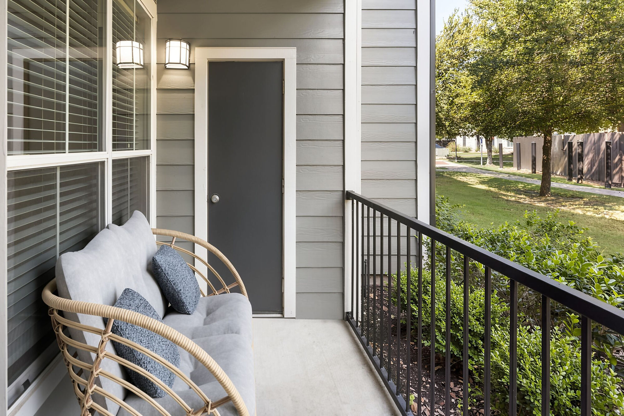 Camden Amber Oaks Image 25