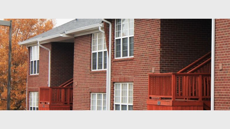 Willow Oaks Apartments Image 1