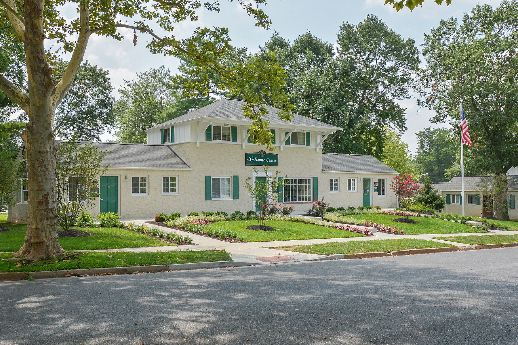 Leasing and Management Office