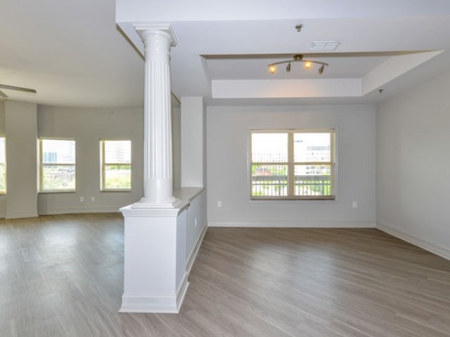 The Waterford on Piedmont Image 17