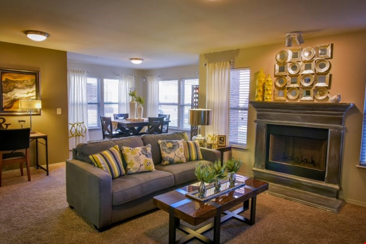 Icon at Lubbock Image 9