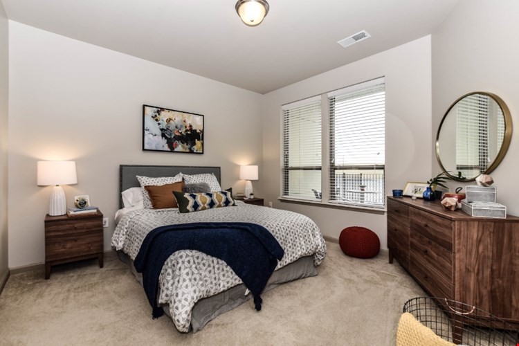 The Residences at the Streets of St Charles Image 19