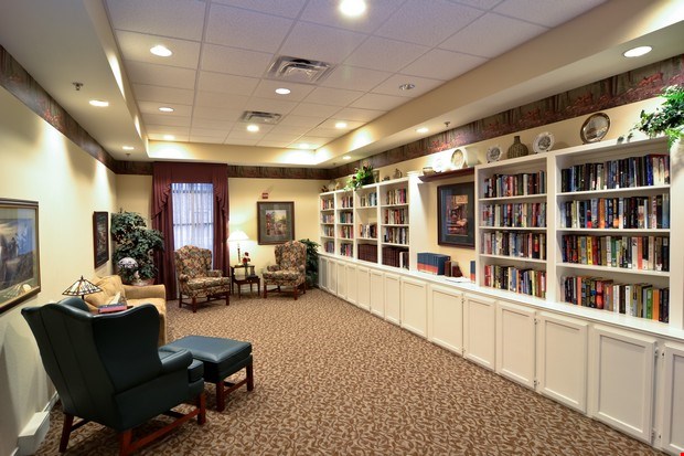 Cedarhurst at Edison Lakes Image 5