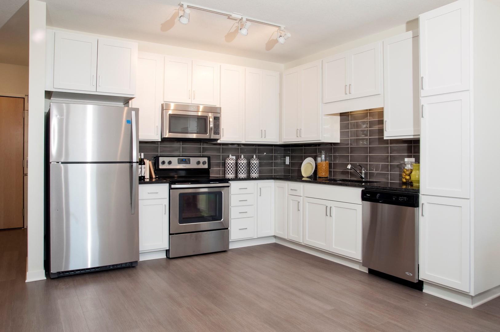 Elements of Linden Hills Image 21