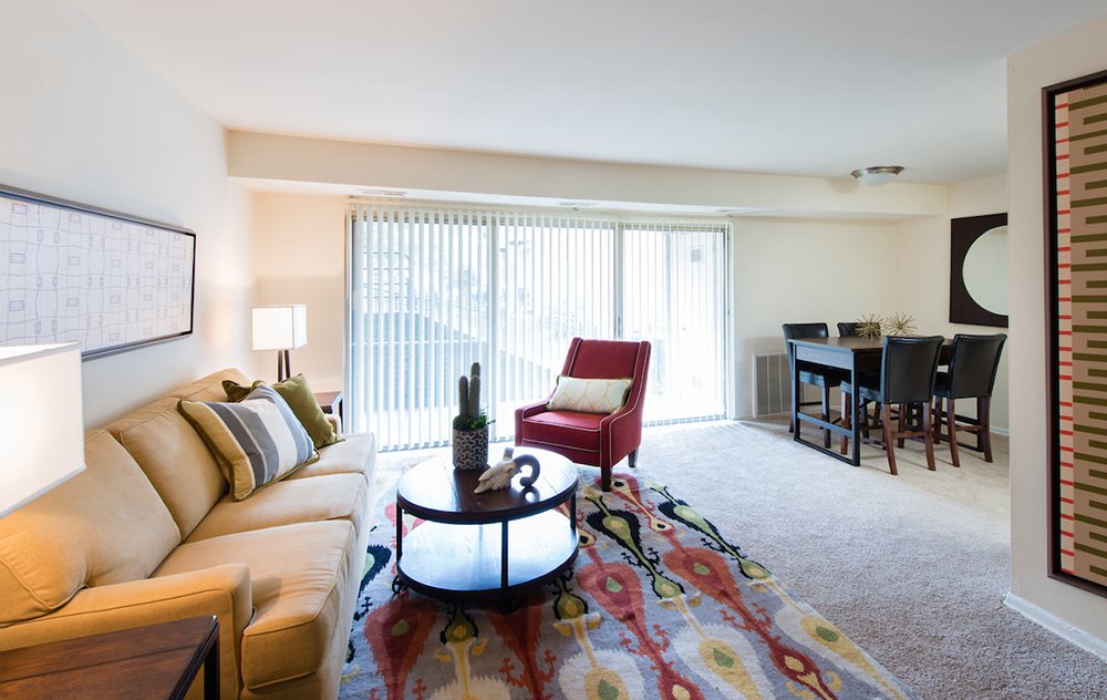 Woods at Addison  Image 2