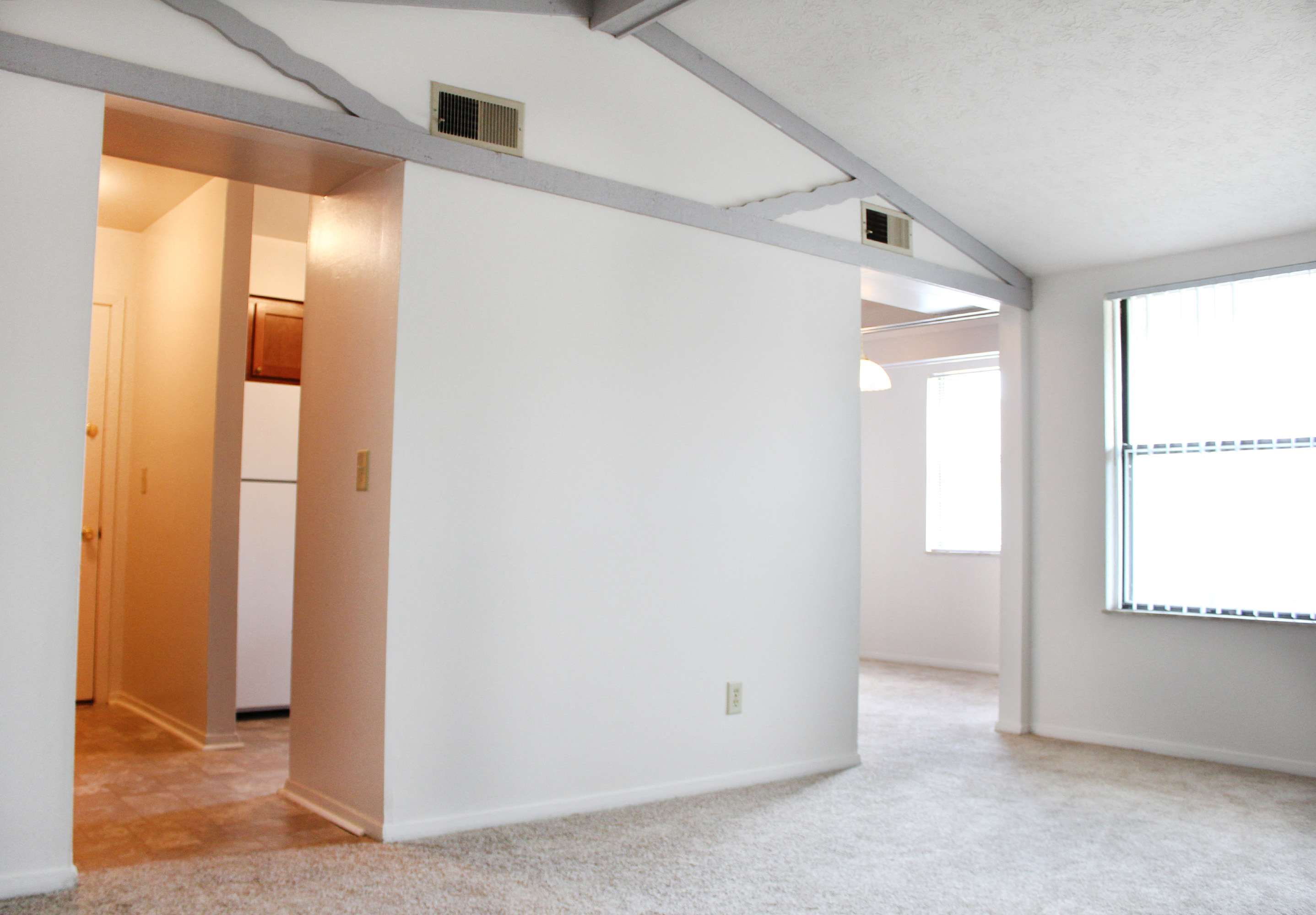 Four Worlds Apartments Image 26