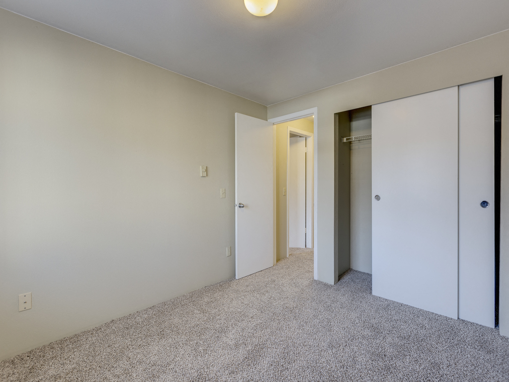 Mirabella Apartments Image 4
