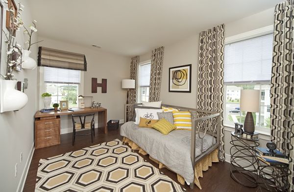 Pond View at Weatherby Image 8