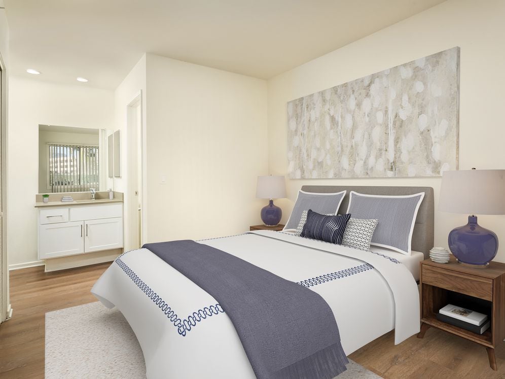 Renovated I bedroom with hard surface flooring