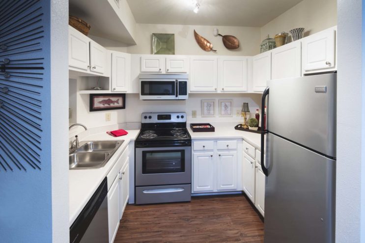 Crown Woods Image 21