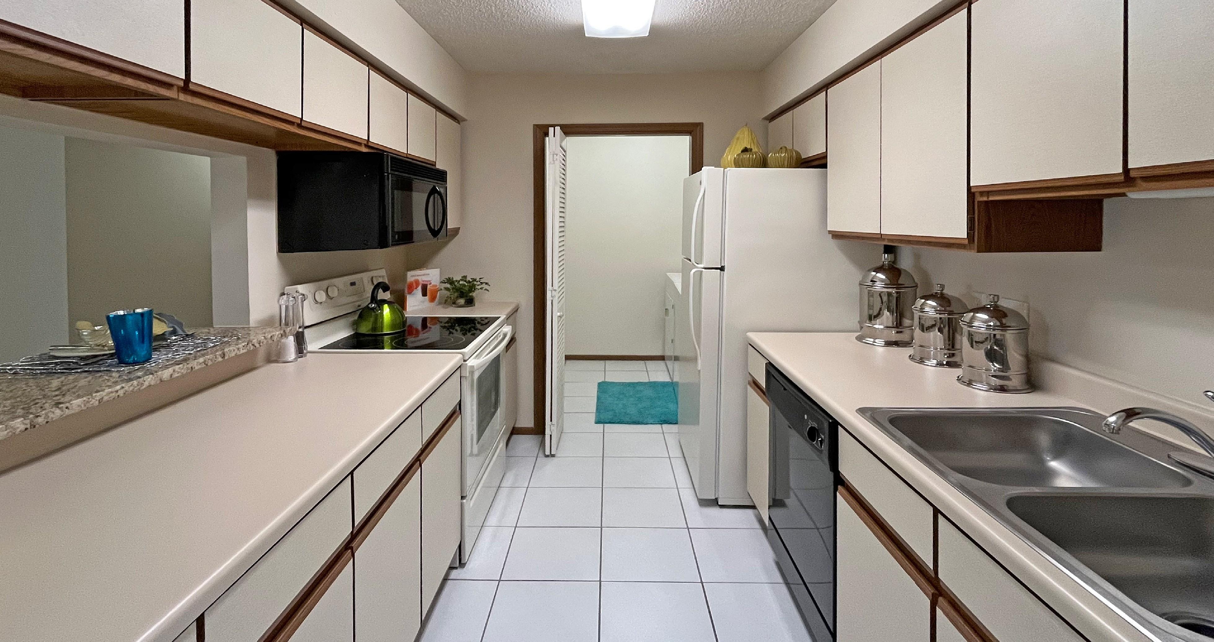 LionsHead Apartments Image 4