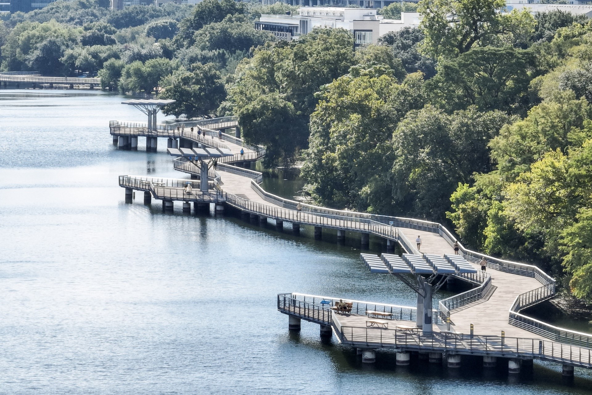 Berkshire Riverview Image 3