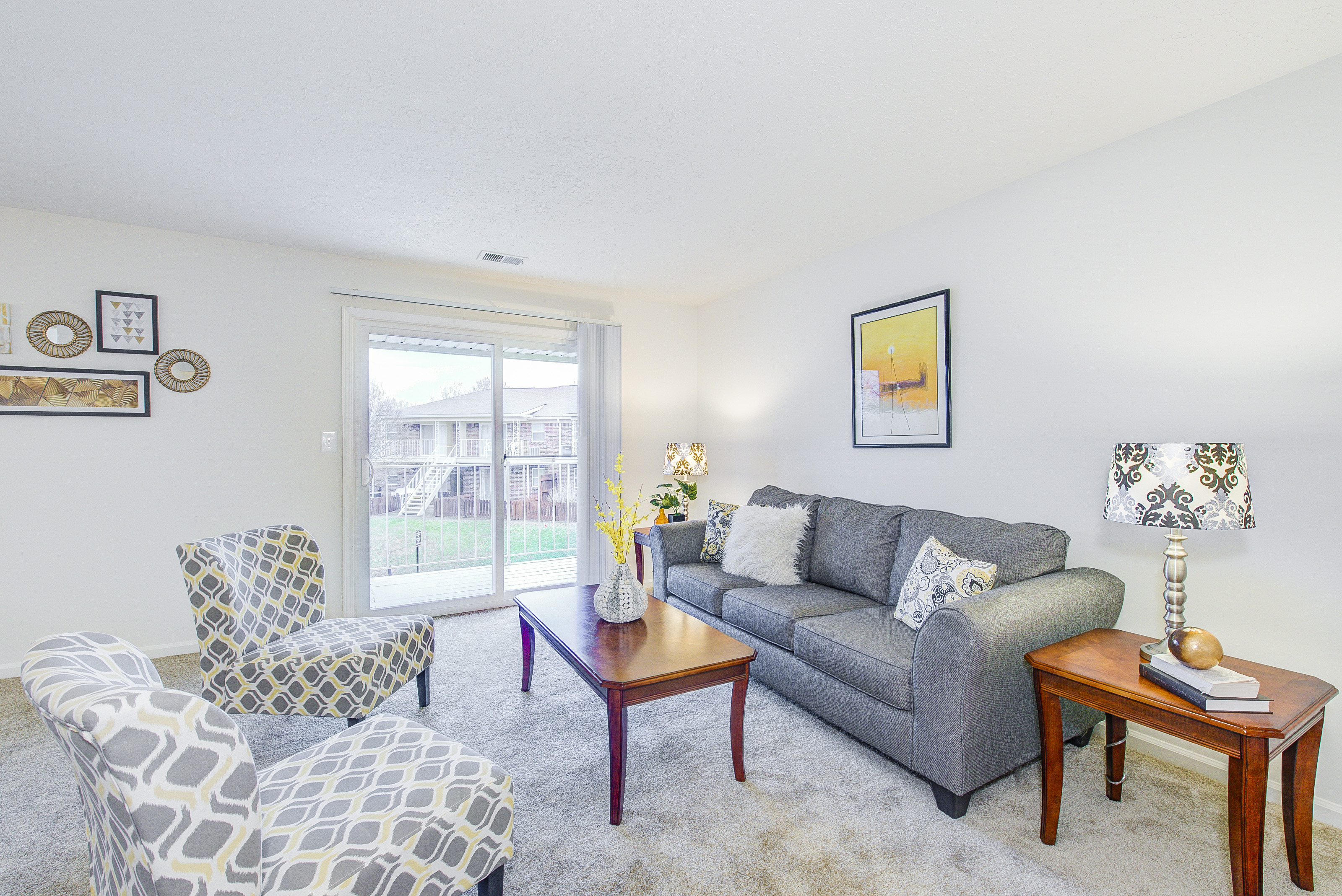 College Courts of Nora Image 4