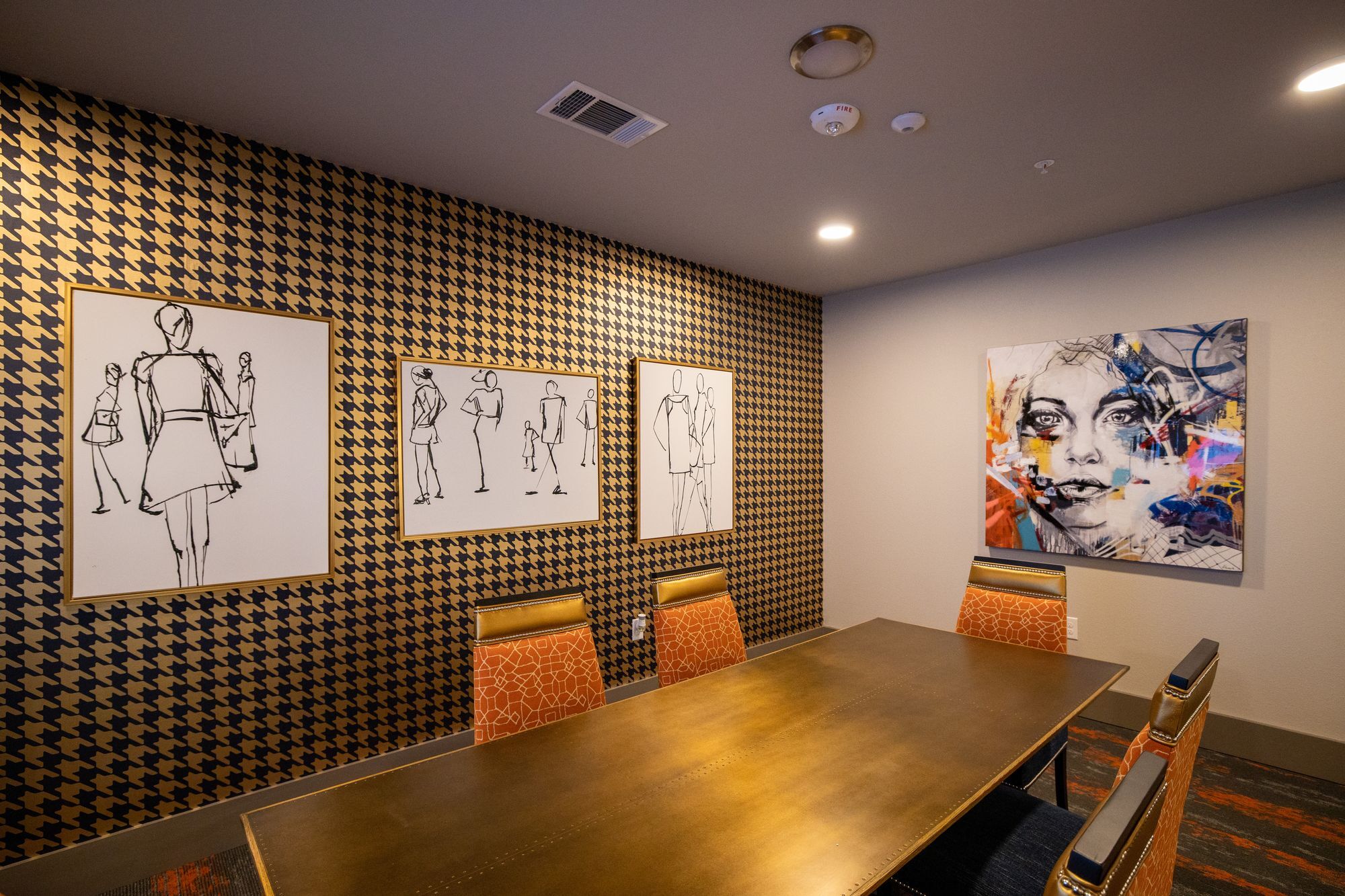 Axiom HUB 121 Image 19