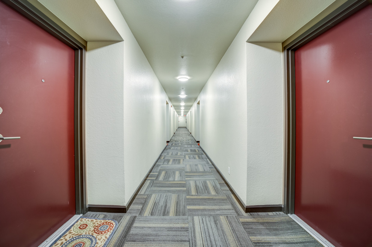 Serramonte Ridge Apartments Image 11