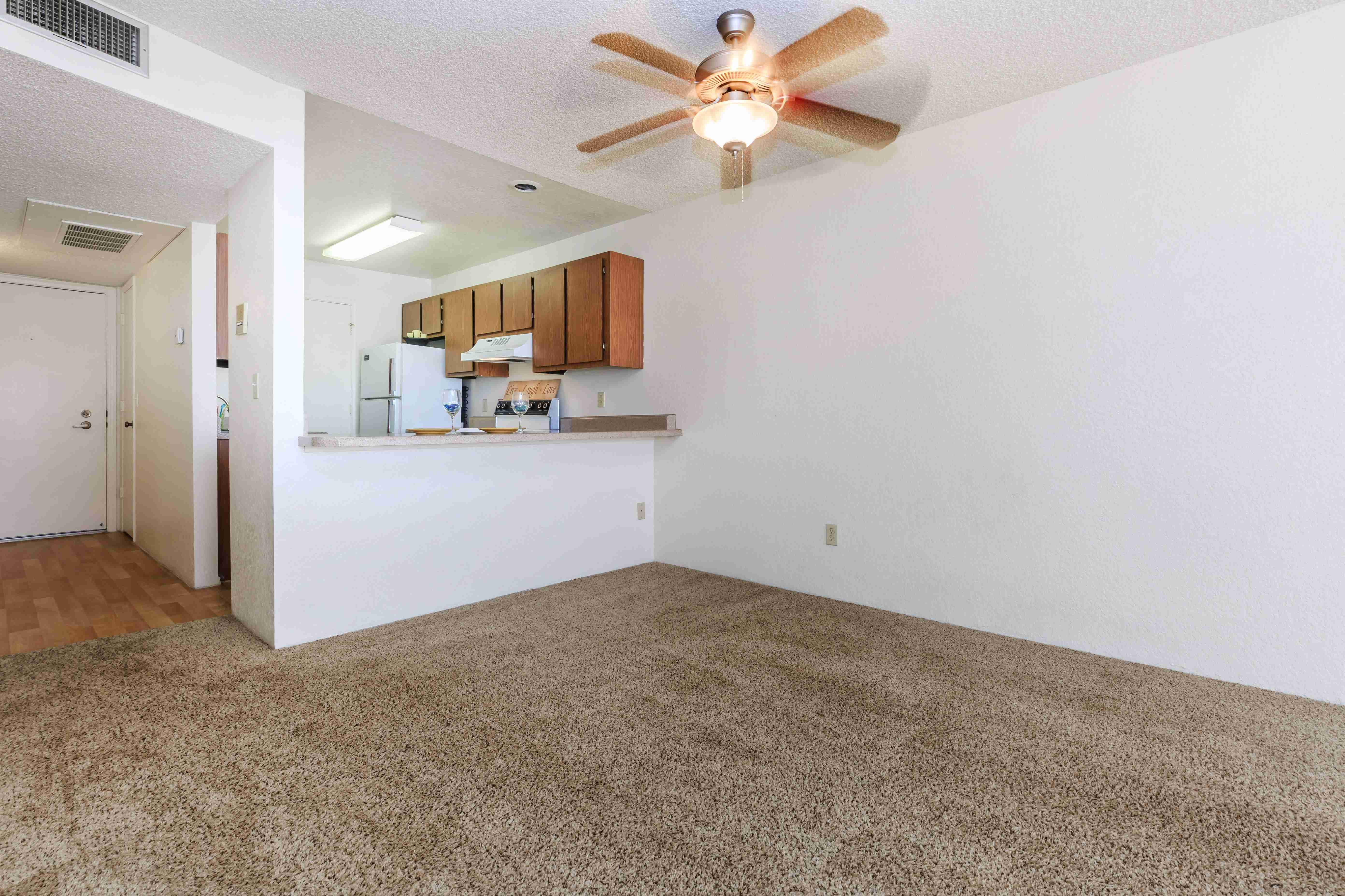 Carondelet Apartments Image 3
